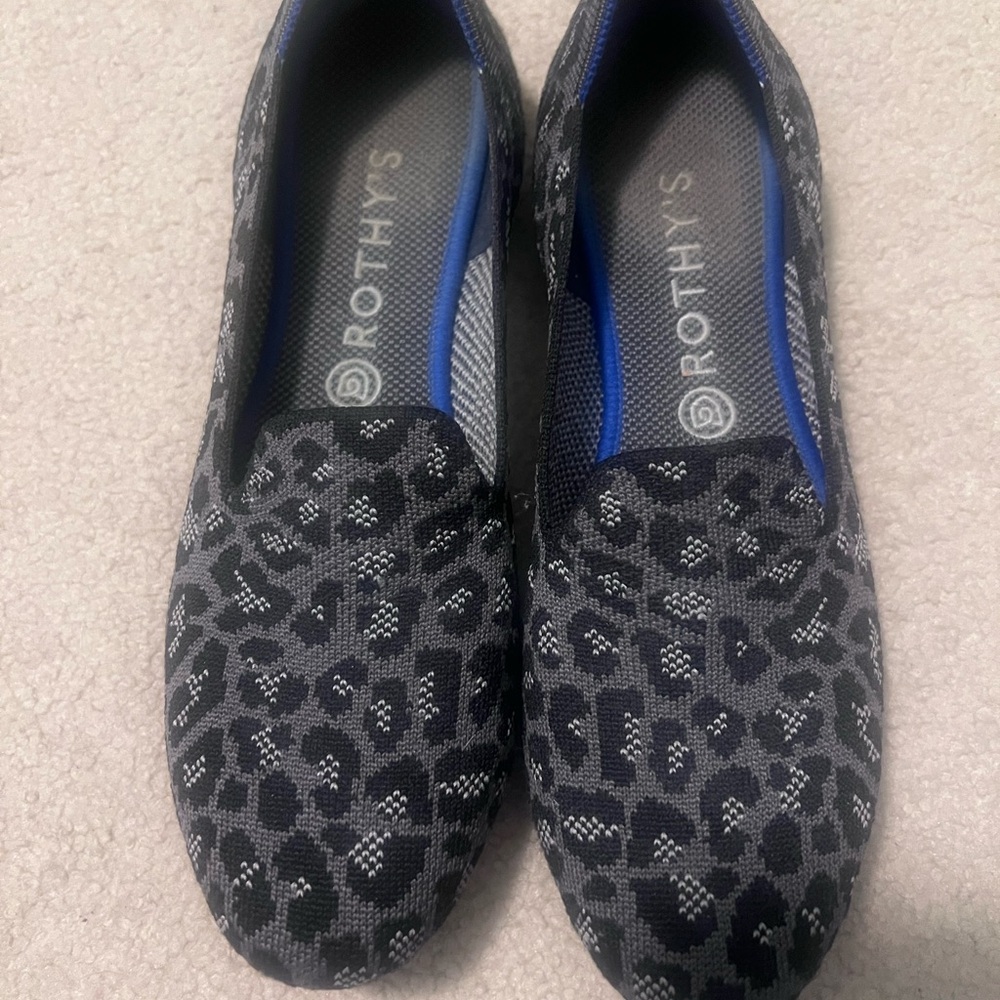 Rothy's Women's Gray and Blue Leopard Loafers
